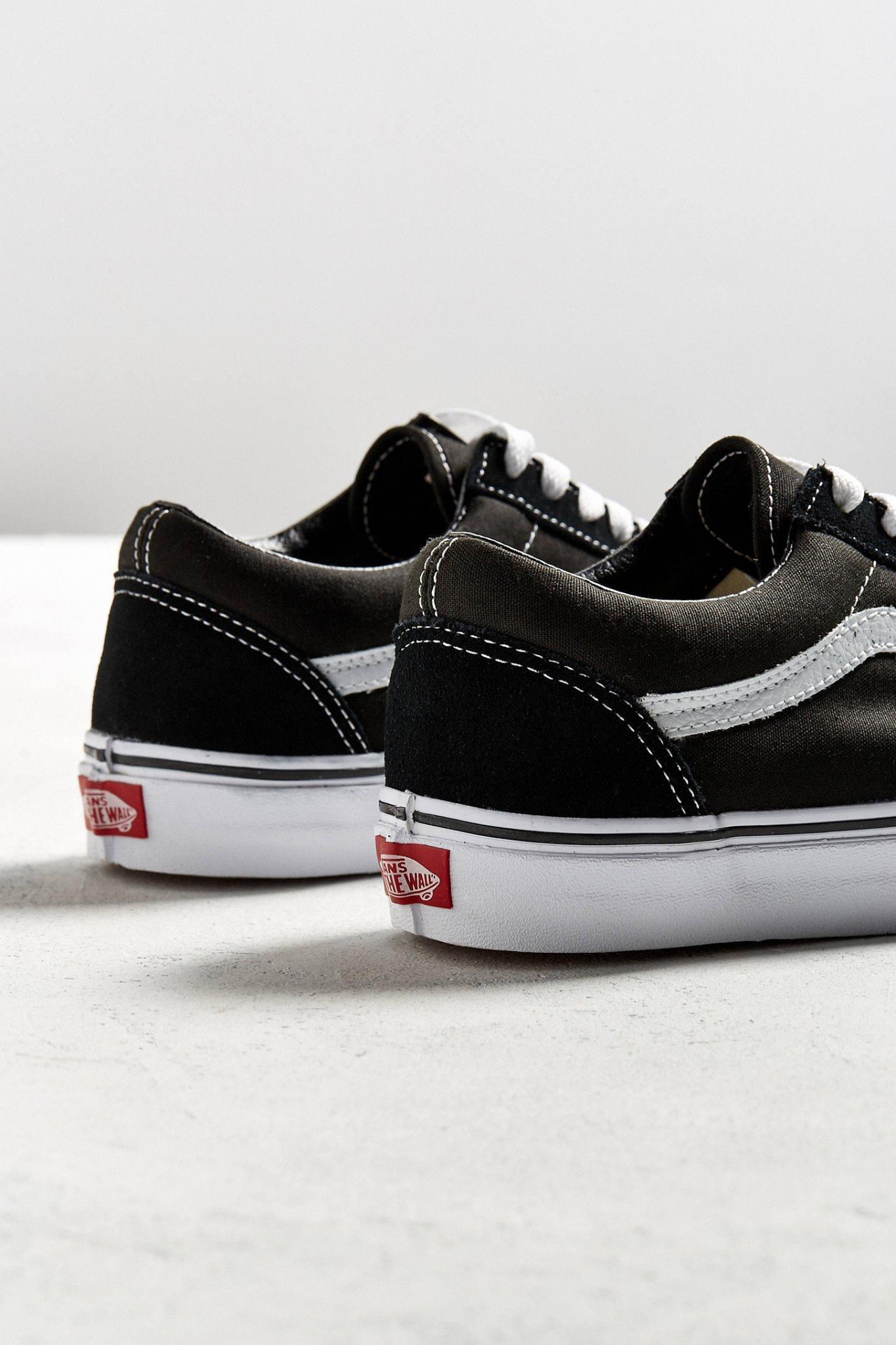 Giày Sneaker Vans Big Size Old Skool Đen Viền Trắng